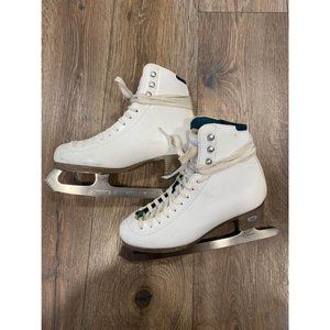 Ice skates size 5.5